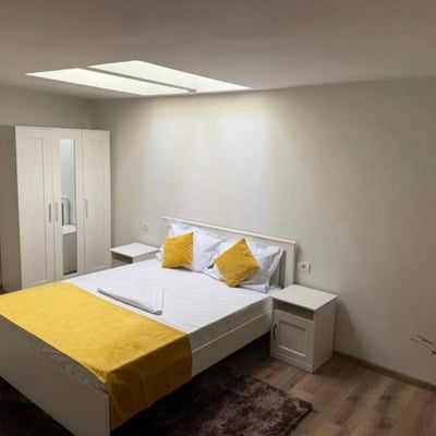 Аренда комфортного 3-комнатного дома с отдельной кухней, 88 м², район Фалеза Норд, Констанца, Румыния